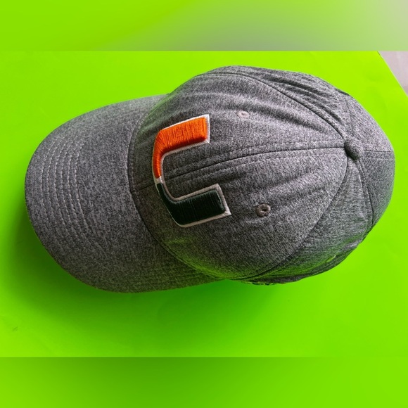 Miami Hurricanes Canes Captivating Headware Adjustable Vintage Snapback Cap Hat - Picture 10 of 13